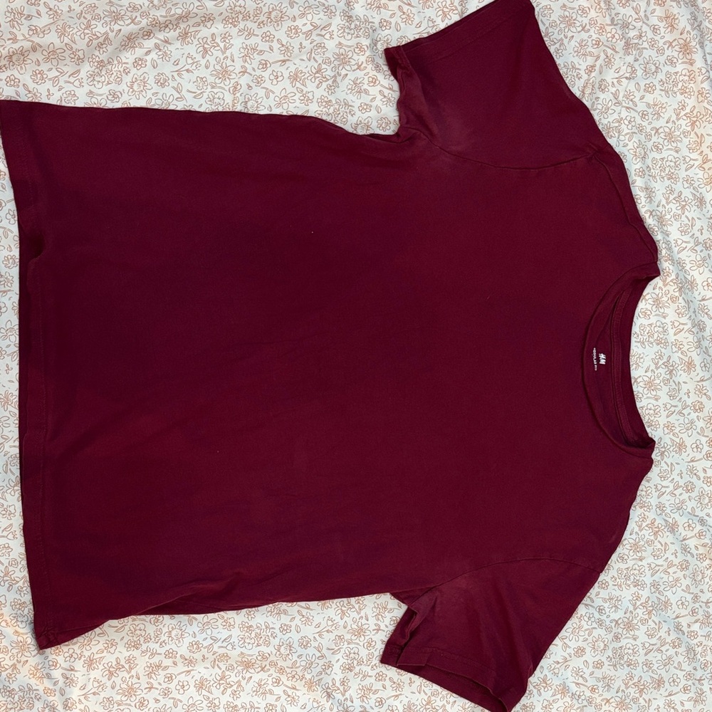 H&M Deep Burgundy Short Sleeve Tee